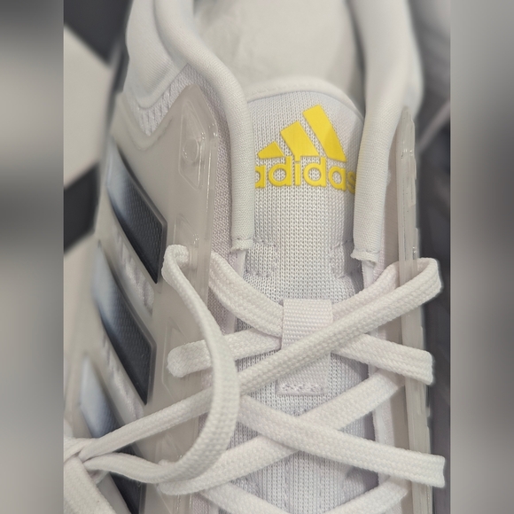 New Adidas White Black Running Shoes Men's 11 EQ21 RUN Running Sneaker Gym Comfy - Picture 8 of 11